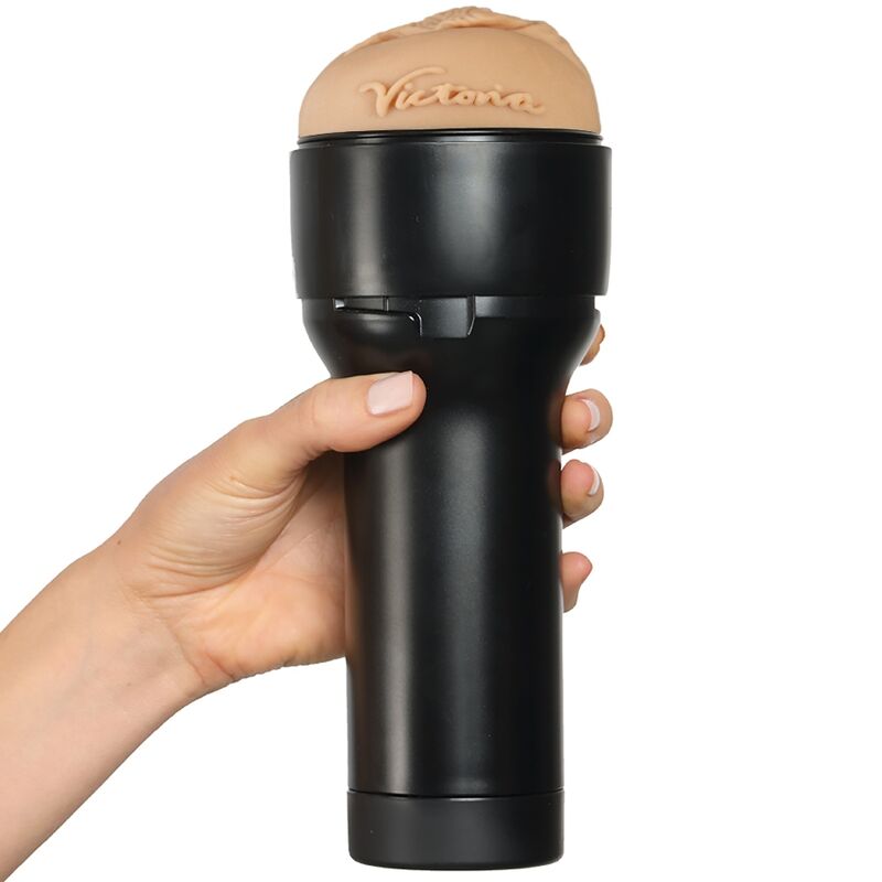 KIIROO - ΝΙΩΣΤΕ ΤΗ ΒΙΚΤΟΡΙΑ ΤΖΟΥΝ ΣΤΡΟΚΕΡ