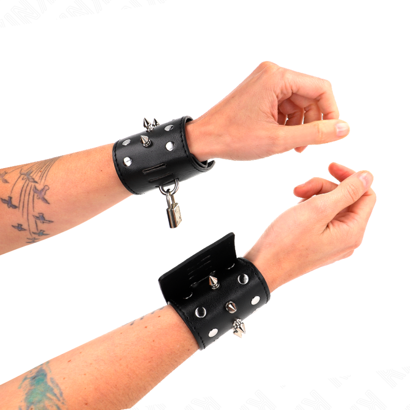 KINK - PUNK ΠΟΔΙΕΣ ΜΕ ΑΚΟΥΣΤΙΚΑ 25 X 6 ΕΚ.