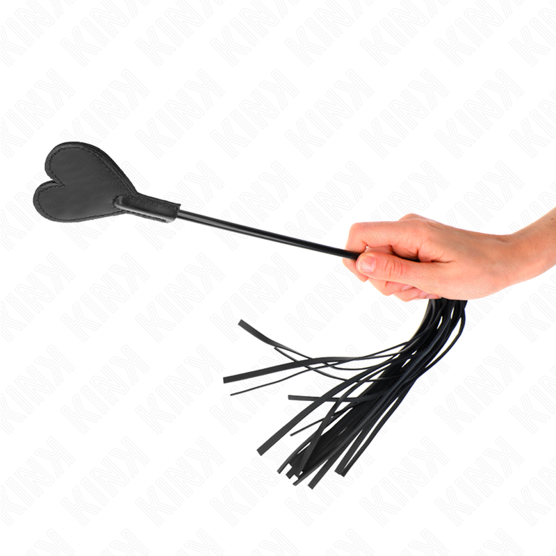Μαστίγιο KINK - Range με μαντήλι σε σχήμα καρδιάς 35 cm