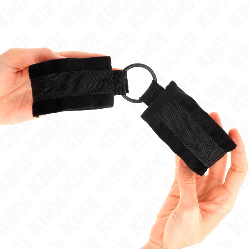 KINK - ΜΑΝΙΚΕΤΕΣ ΧΕΡΙΩΝ ΓΙΑ ΑΡΧΑΡΙΟΥΣ 25 CM ΜΕ O-RING 4 CM ΜΑΥΡΕΣ ΡΥΘΜΙΖΟΜΕΝΕΣ 15-25 CM